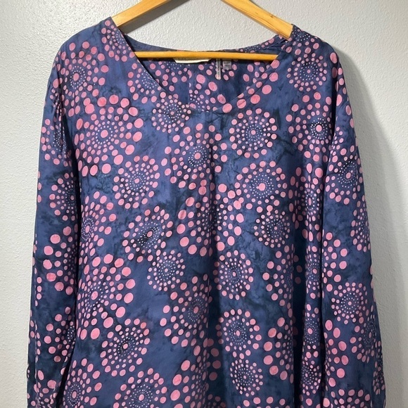 Soft Surroundings Batik Tie Dye tunic shark bite hemline w/ pockets one size D26 - Picture 5 of 11